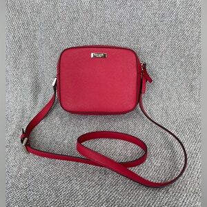Kate Spade Red Crossbody Bag with Modern Elegance